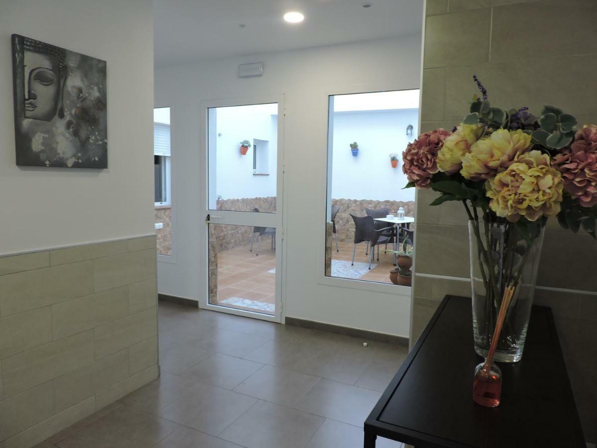 Hostal Delia อะโลรา ภายนอก รูปภาพ
