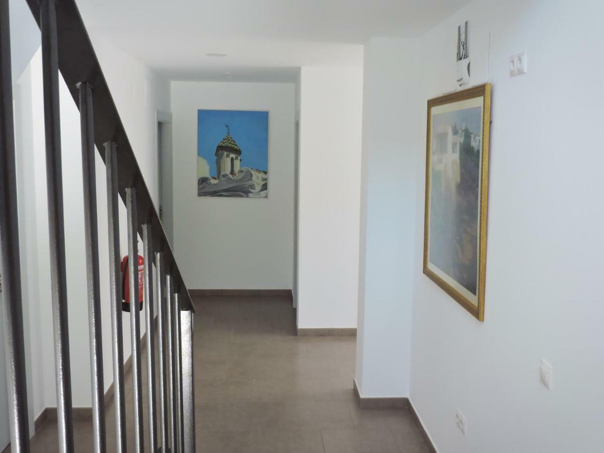Hostal Delia อะโลรา ภายนอก รูปภาพ
